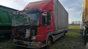 тентованный грузовик MERCEDES-BENZ ATEGO 816 после аварии