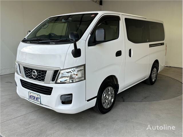 микроавтобус фургон Nissan NV350 CARAVAN