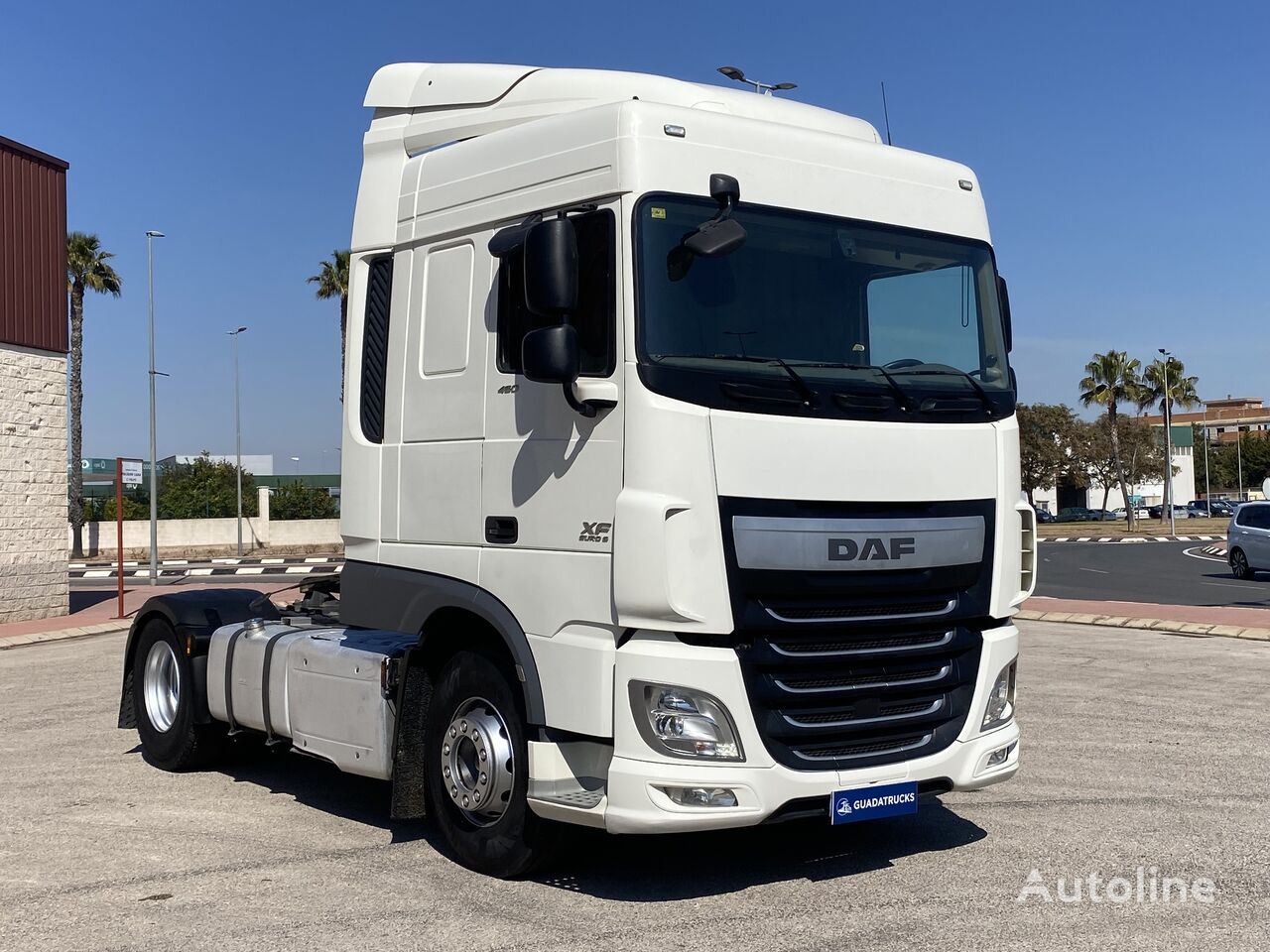 тягач DAF XF 106 460