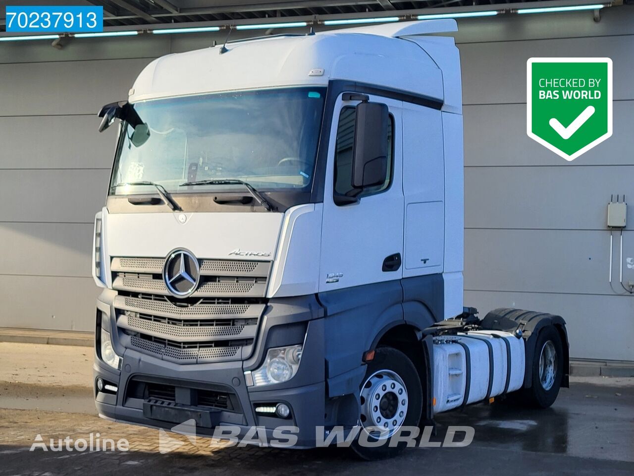 тягач Mercedes-Benz Actros 1945 4X2 StreamSpace 2x Tanks Retarder Euro 6